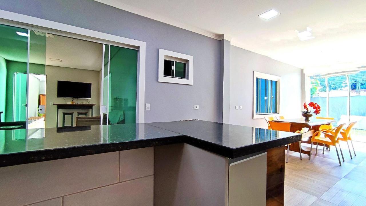 Вилла Linda Casa Bairro Tranquilo Prox Cataratas Фос-ду-Игуасу Экстерьер фото