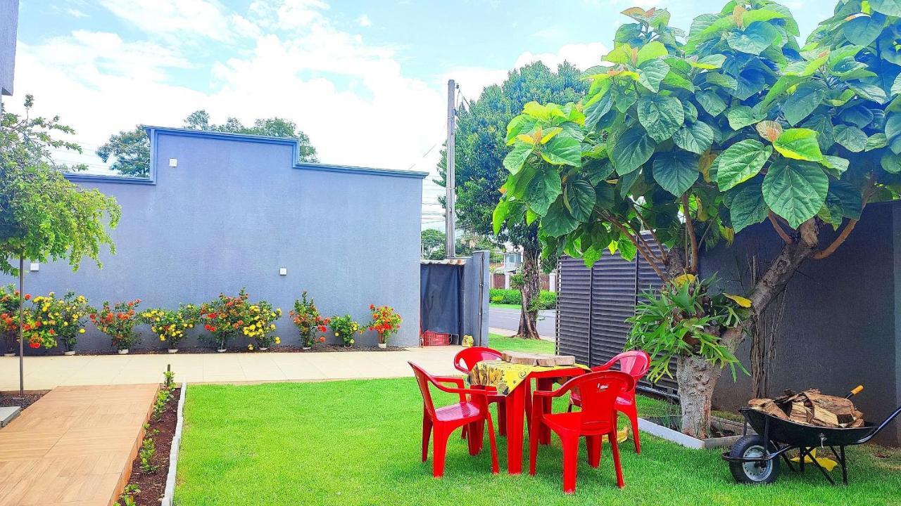 Вилла Linda Casa Bairro Tranquilo Prox Cataratas Фос-ду-Игуасу Экстерьер фото