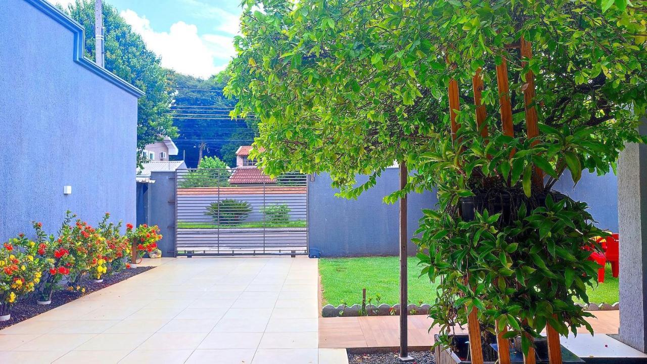 Вилла Linda Casa Bairro Tranquilo Prox Cataratas Фос-ду-Игуасу Экстерьер фото